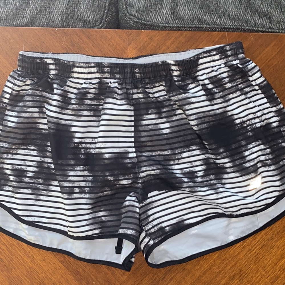 New Balance shorts size L